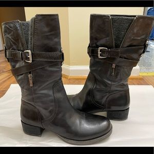 Naya mid-calf boot with zip & flannel detail
